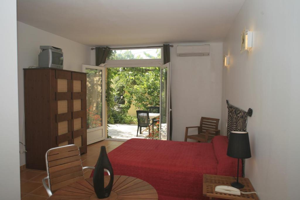 Hotel-Motel Agosta Plage Porticcio  Exterior photo