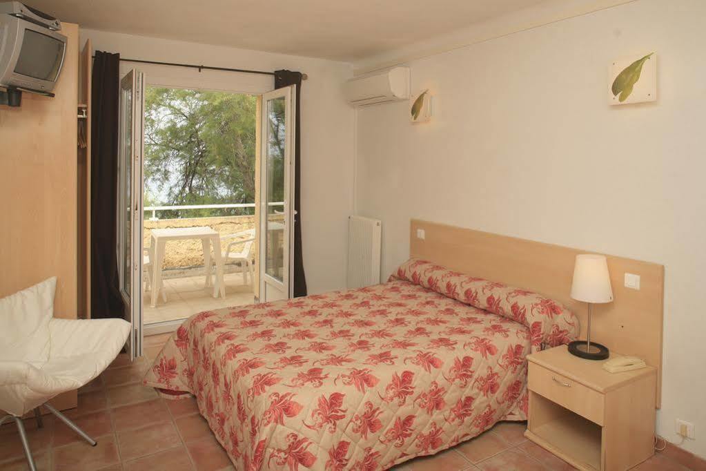 Hotel-Motel Agosta Plage Porticcio  Exterior photo
